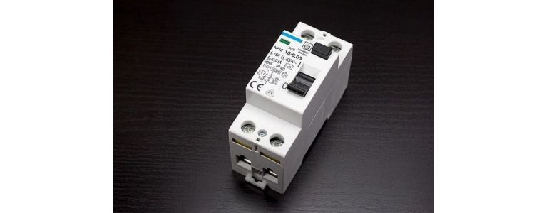¿Qué es y para qué sirve un interruptor diferencial?